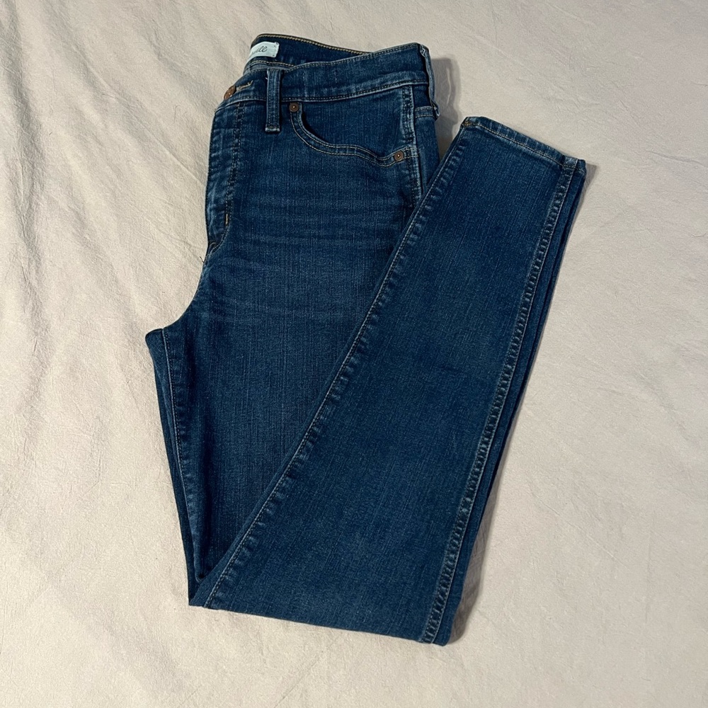 Madewell Dark Wash 10in High Rise Skinny Jean in 29 Tall